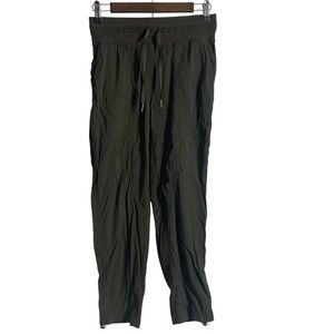 Lululemon Dance Studio Crop Pants Size 4